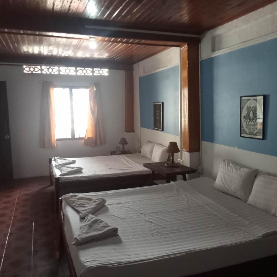 Nomad Guesthouse Kratie Bagian luar foto